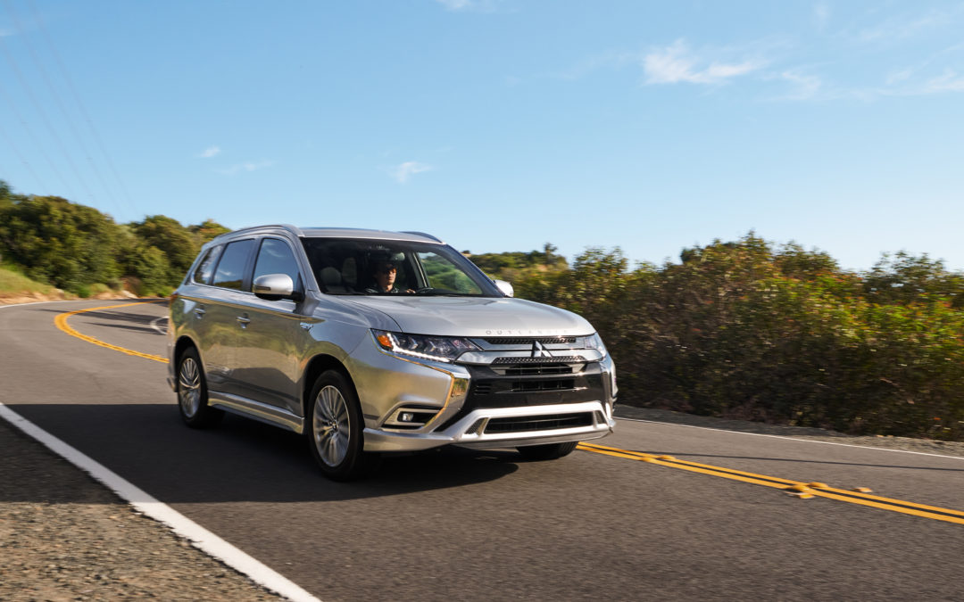 2021 MITSUBISHI OUTLANDER PHEV OFFERS UPGRADED POWERTRAIN, INCREASED ELECTRIC RANGE